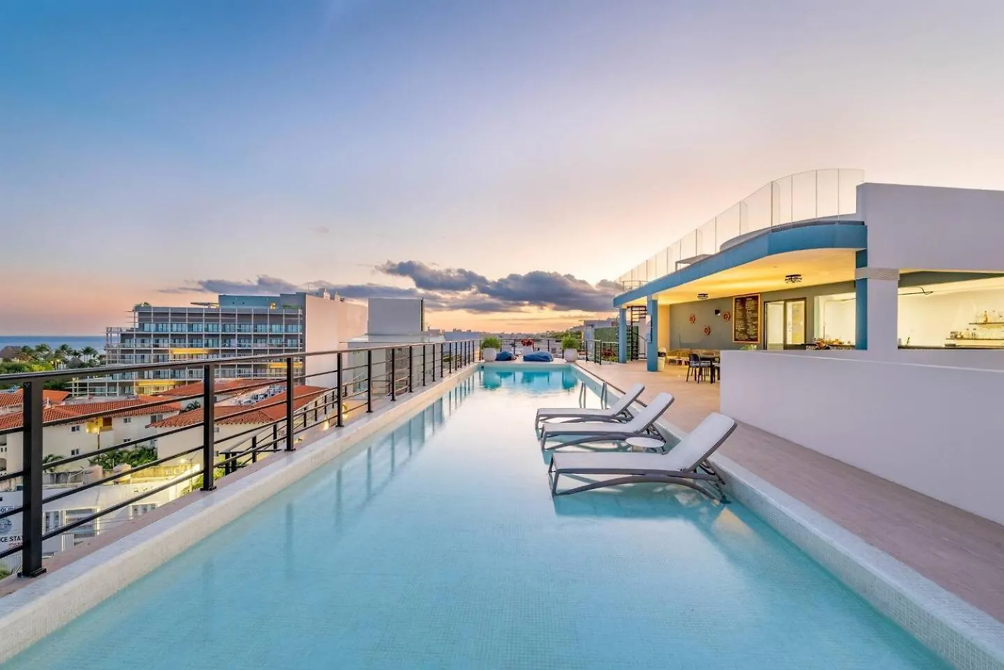 Luxury 2Br 2Ba, Ocean View, 200M From Beach Playa del Carmen 0*,